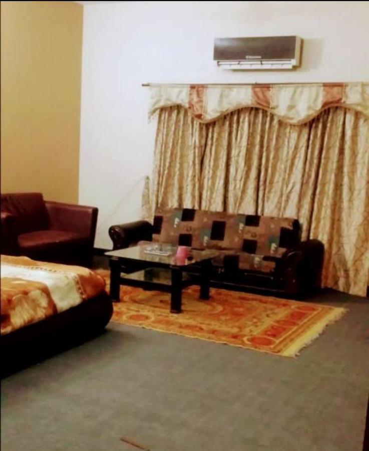 Magnum Hotel Lahor Kültér fotó