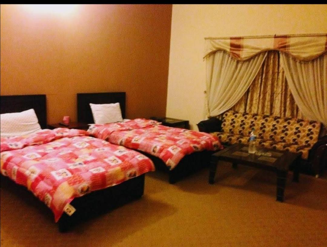 Magnum Hotel Lahor Kültér fotó